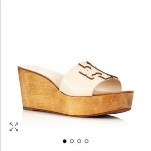 Tory Burch off white wedges